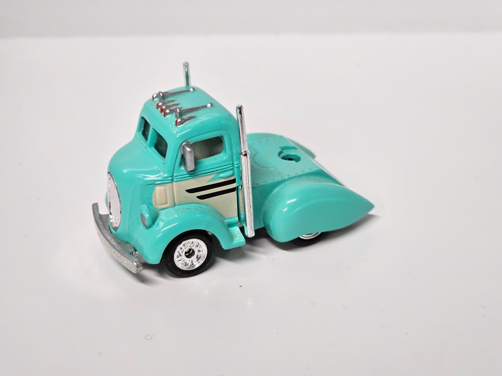 Hot Wheels Designer Dreams II ’38 Ford Custom Truck Trailer Larry Wood 1/64