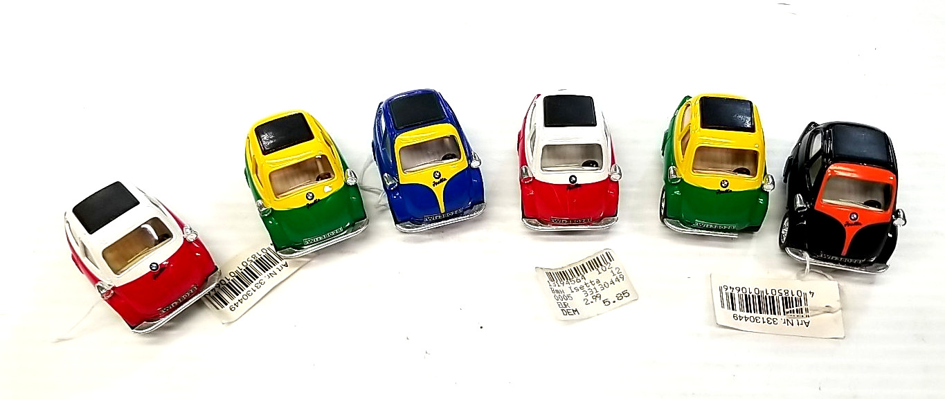 Lot of 6 Kintoy Die cast BMW Isettas. pull back toys (box 259)