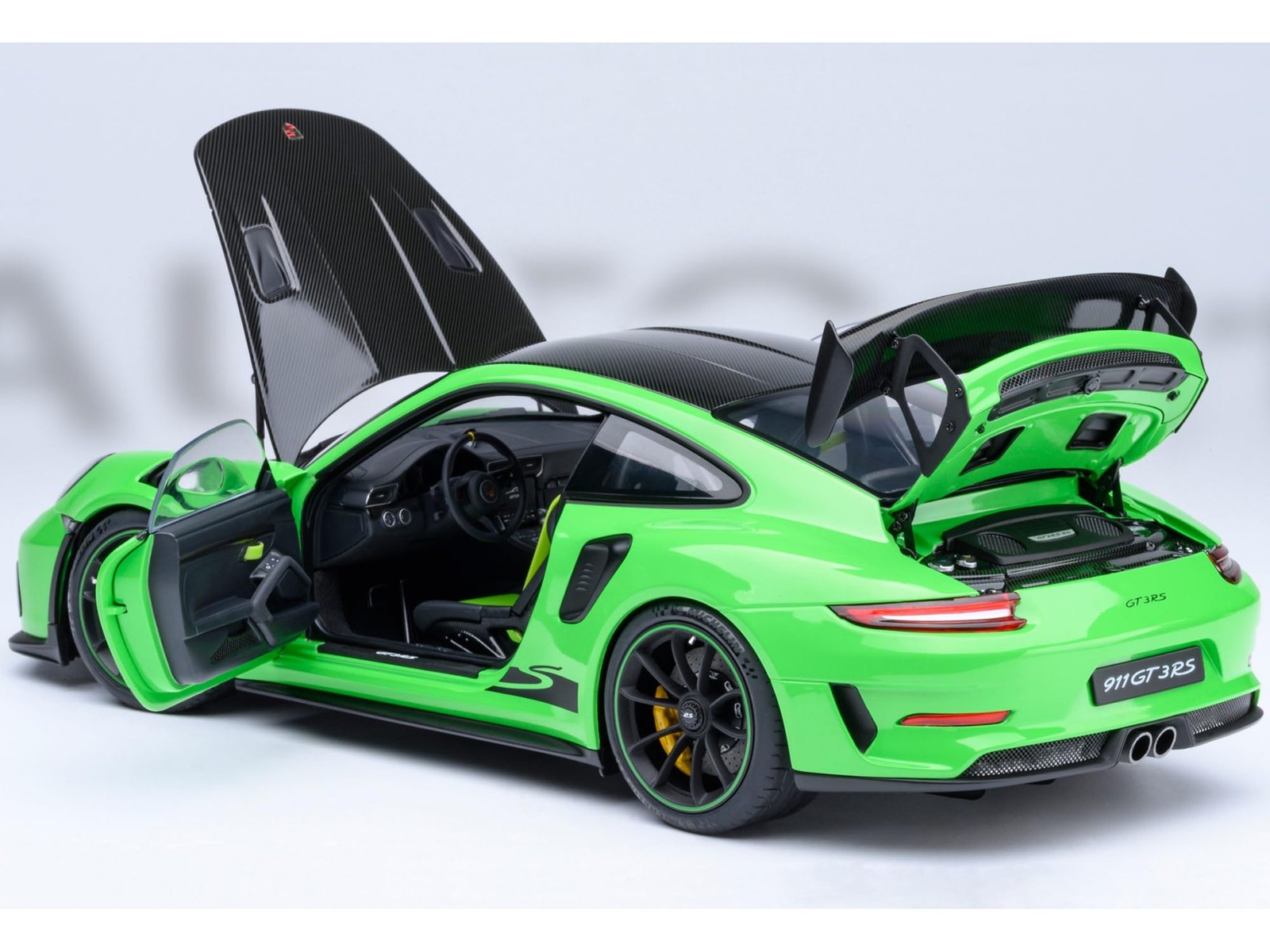 1/18 Porsche 911 (991.2) GT3 RS Weissach Green/Carbon Black