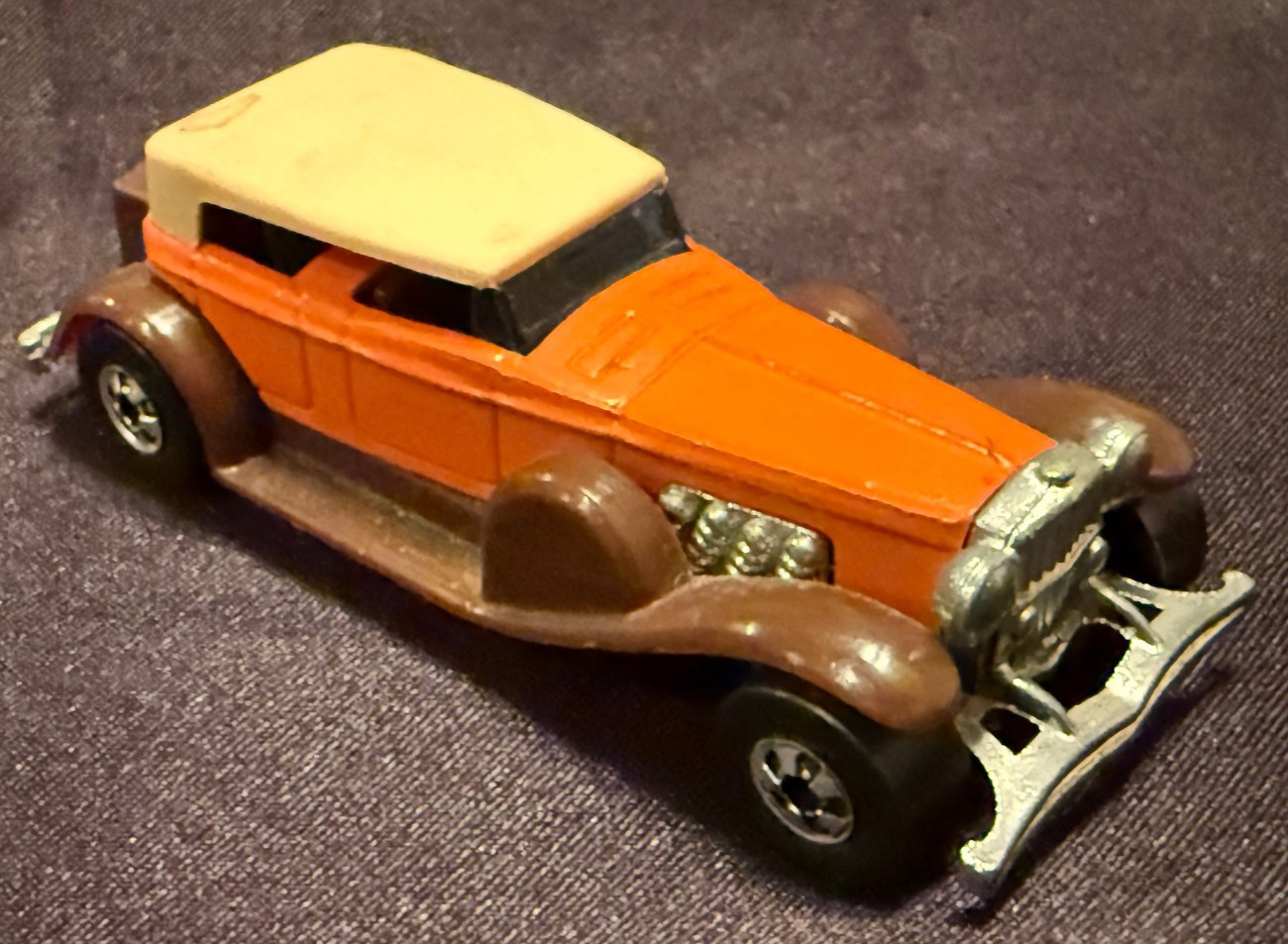 Vintage Hot Wheels 31 DOOZIE Orange Blackwalls 1976 Hong Kong Removable Top