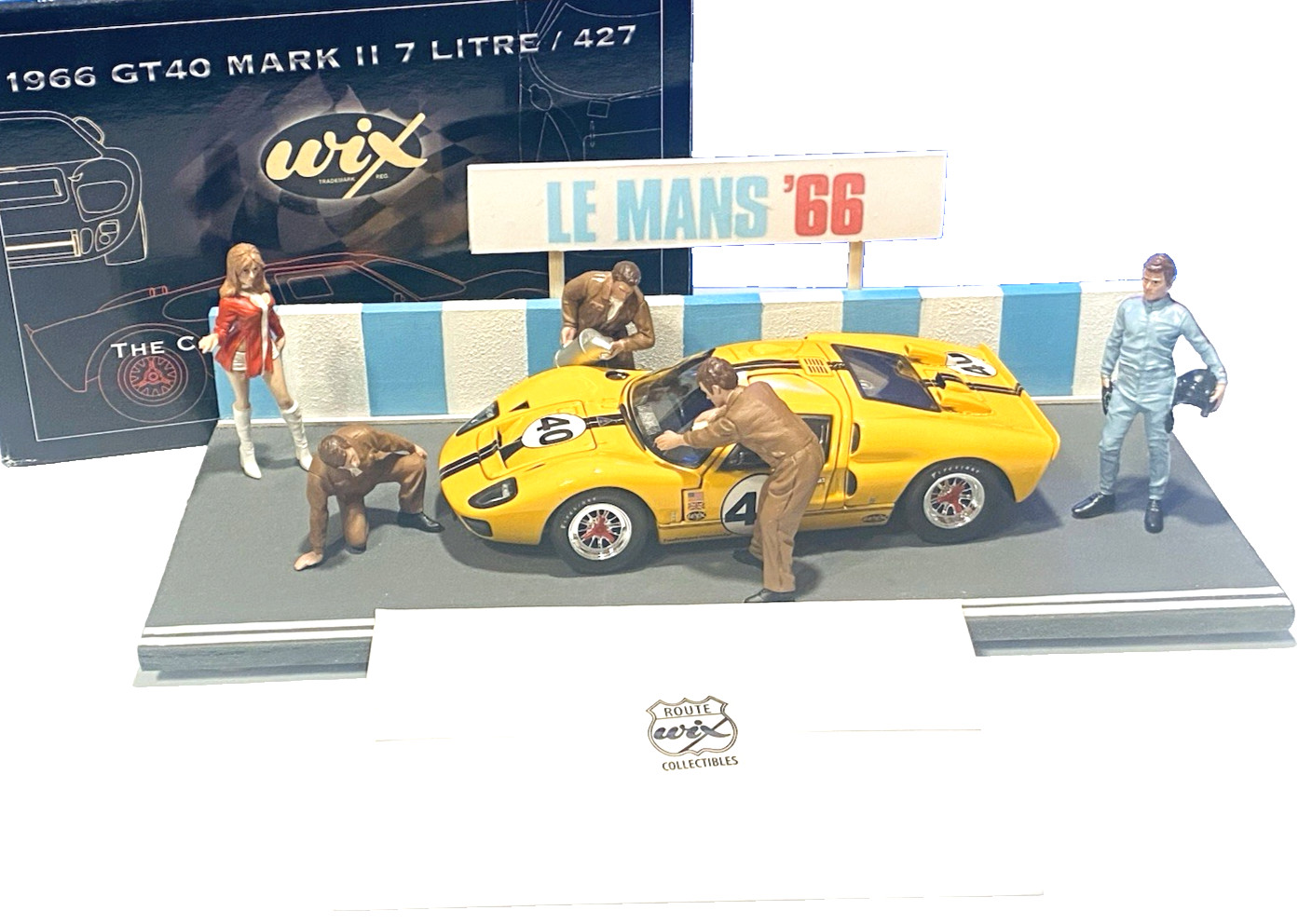 Wix 1966 Ford GT40 + Box & COA +5 Am. Diorama Race Day Figures + Custom Display