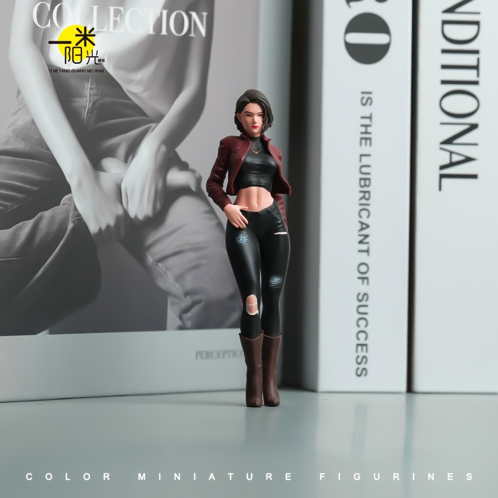 Miniature Figure Scene Props 1/18 Jacket Beauty Girl Diorama Resin Sculpt Model