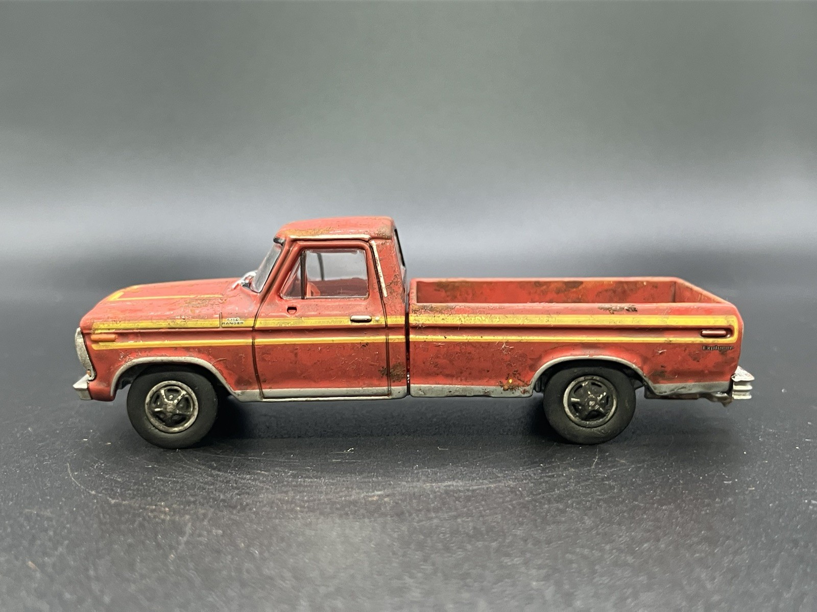 1978 Ford F-150 Ranger Truck Weathered Rusty Barn Find 1/64 Diecast Custom