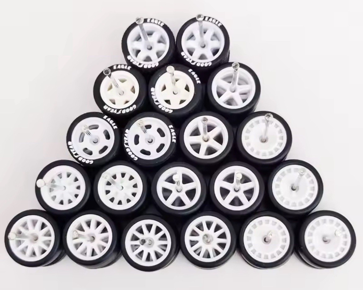1/64 Diecast Wheels & Tires (10 Car Sets) White Real Riders fits Hot Wheels