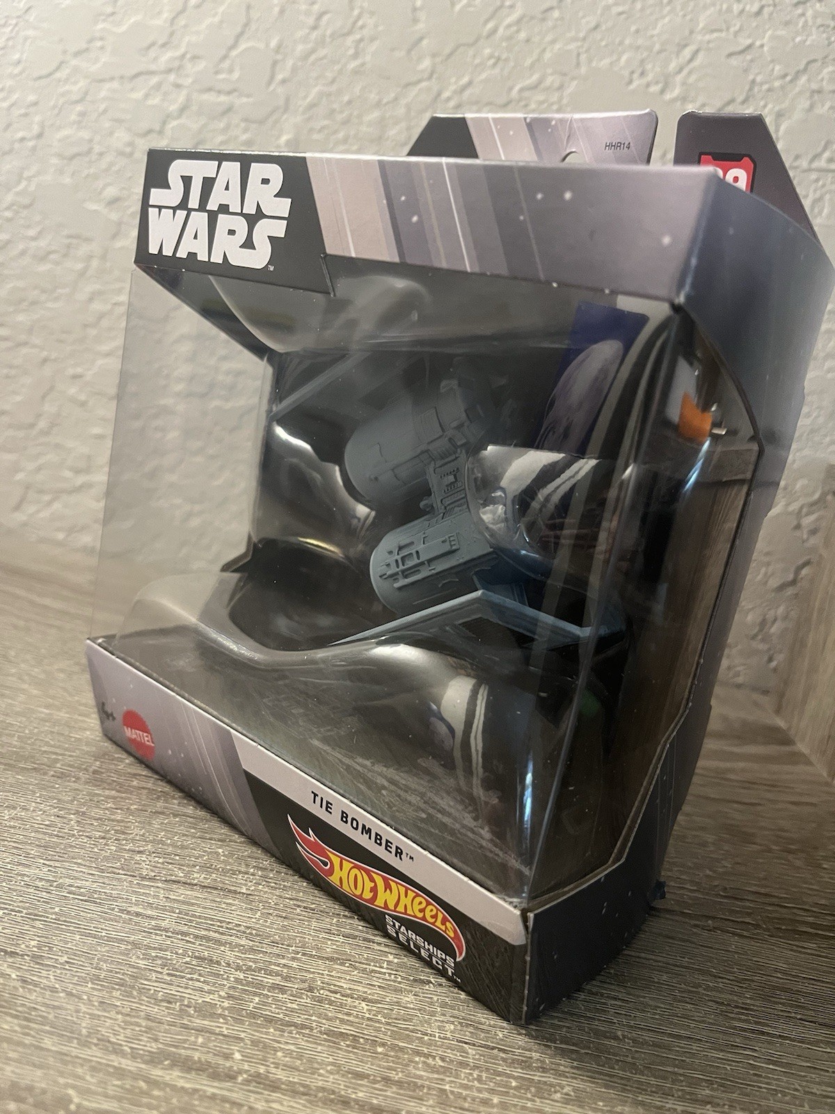 Hot Wheels Star Wars Starships Select #39 Tie Bomber