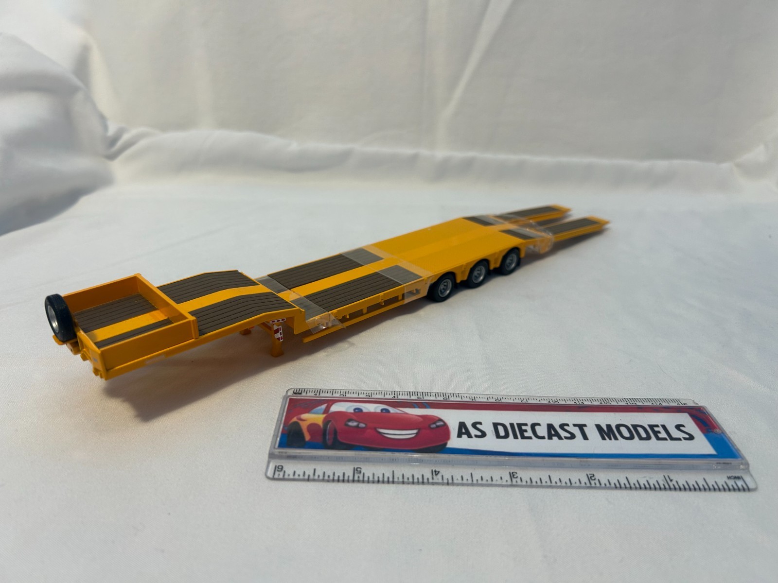 Corgi Modern 3 Axle Plain Yellow Extending Nooteboom Low Loader Only 1/50