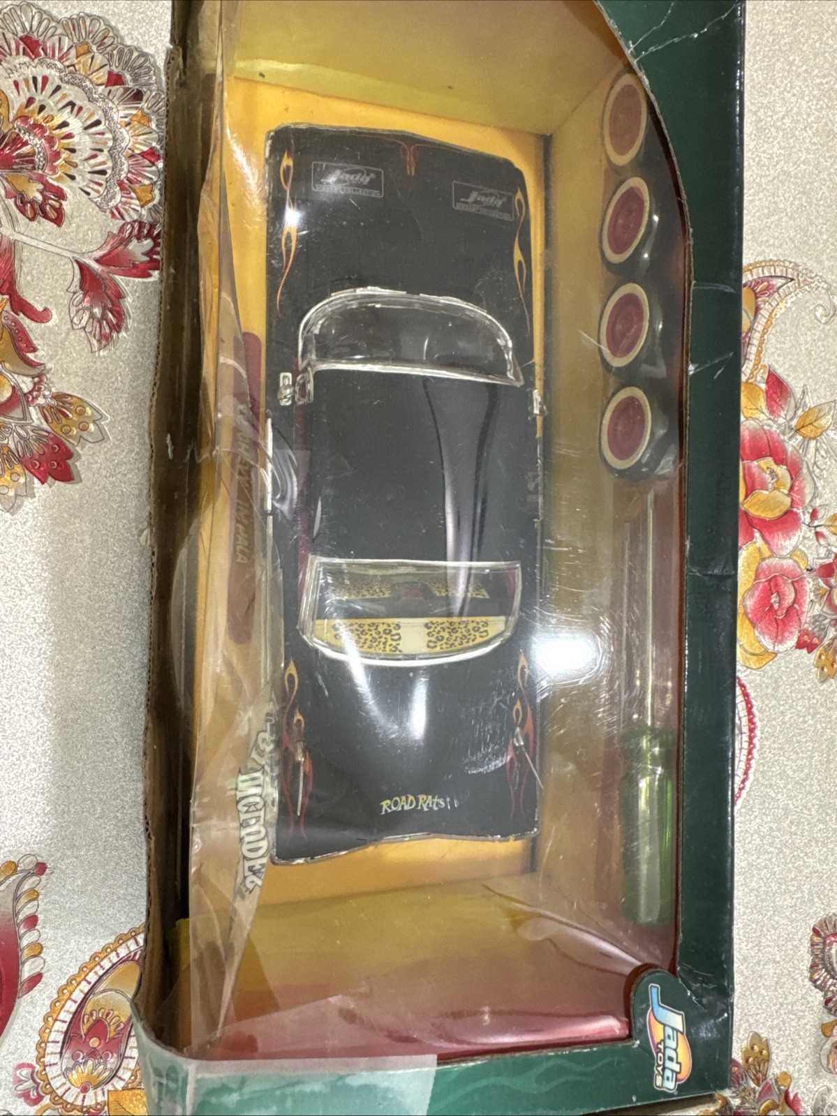 Jada 1960 Chevy Impala Road Rats 1/24 scale Kustomizing extra wheels