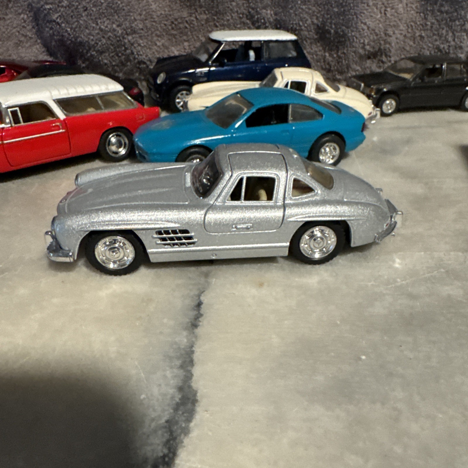 Lot Of Used Mixed Brand Toy Cars KINSMART ,and other Diecast 13 Total.