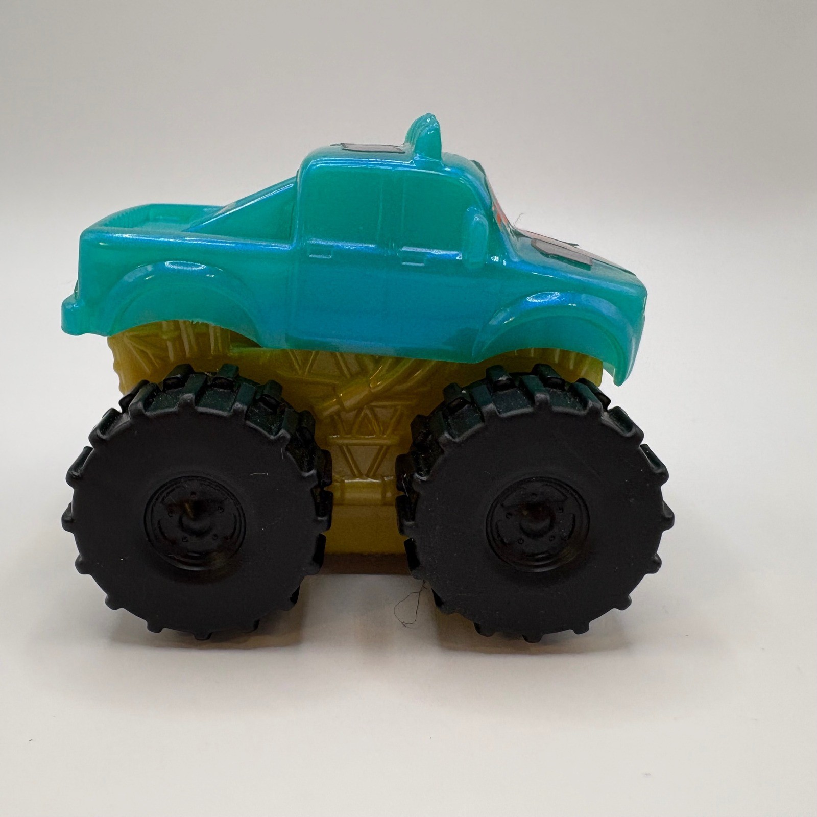 2022 McDonalds Happy Meal Disney Pixar Cars on the Road IVY Monster Truck 6 Teal