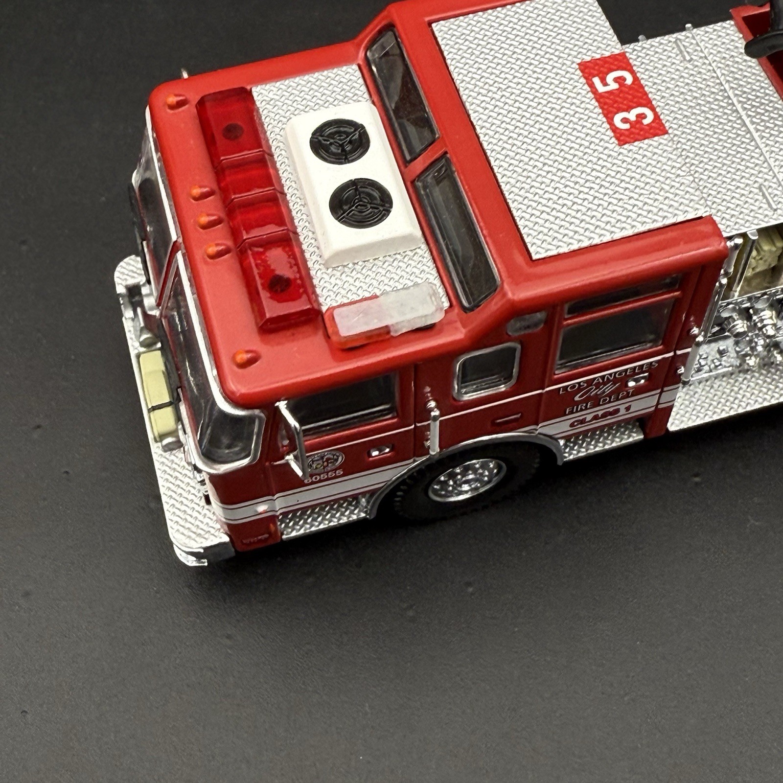 2 Pack 1/64 Mini Whelen Edge Red Clear Lightbar Gray Top Cover Police Fire EMS