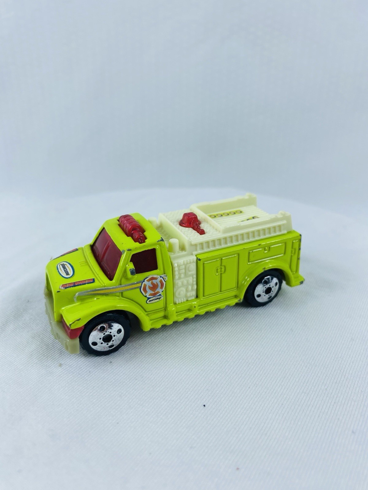 Lot of 8 Matchbox DieCast 1/64 Police, Fire, Rescue Trucks