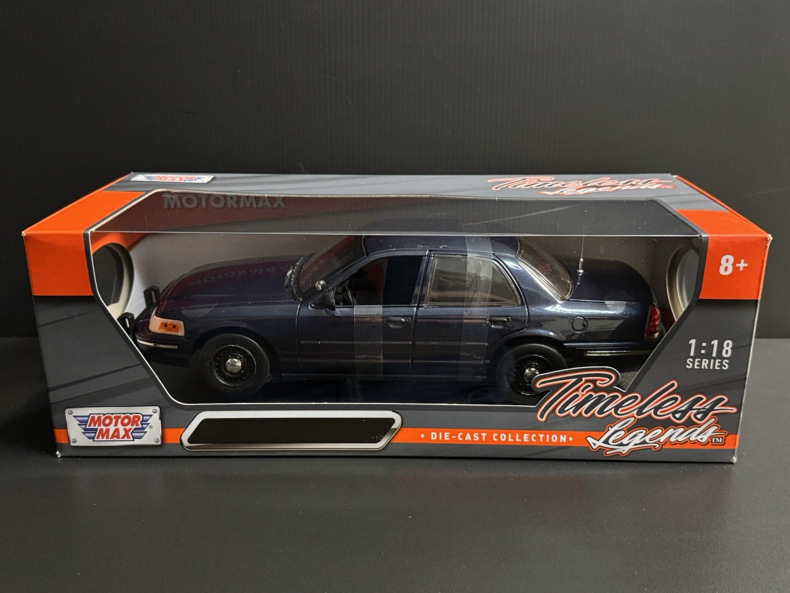 2001 Ford Crown Victoria LX Sedan Blue Slicktop Unmarked W/ Push Bar 1/18 HTF !