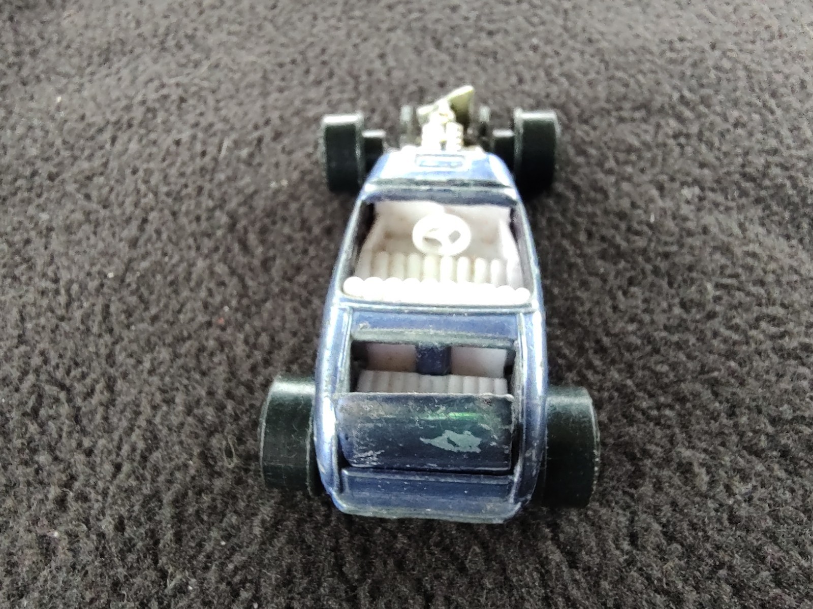 JOHNNY LIGHTNING CUSTOM SPOILER TOPPER & PURPLE CUSTOM 32′ FORD ROADSTER REDLINE