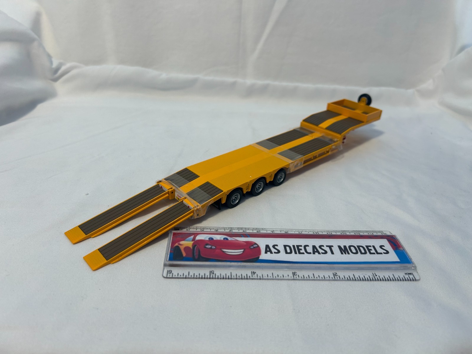 Corgi Modern 3 Axle Plain Yellow Extending Nooteboom Low Loader Only 1/50