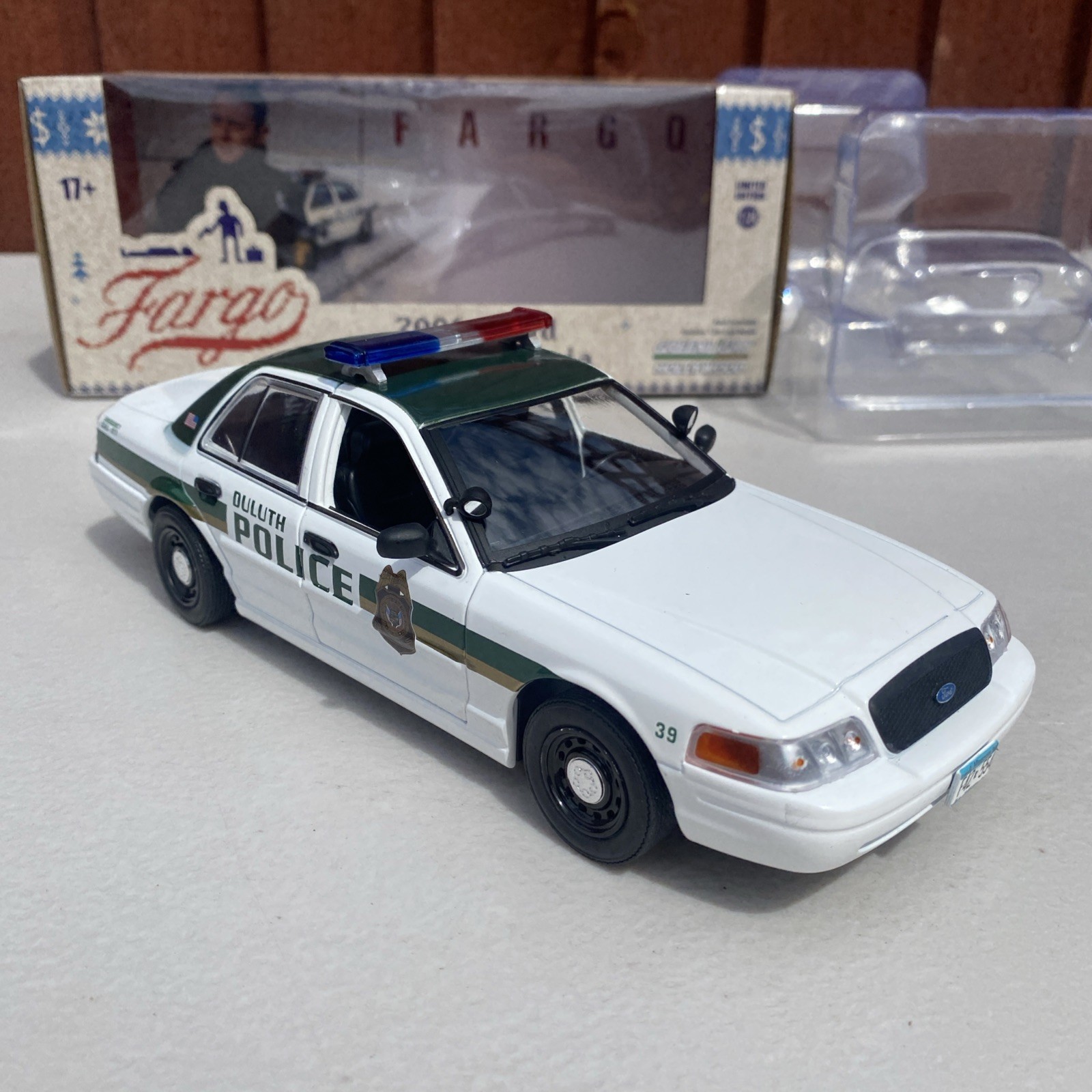 Greenlight Fargo 2006 Ford Crown Victora 1:24 Scale 84153 Hollywood Series