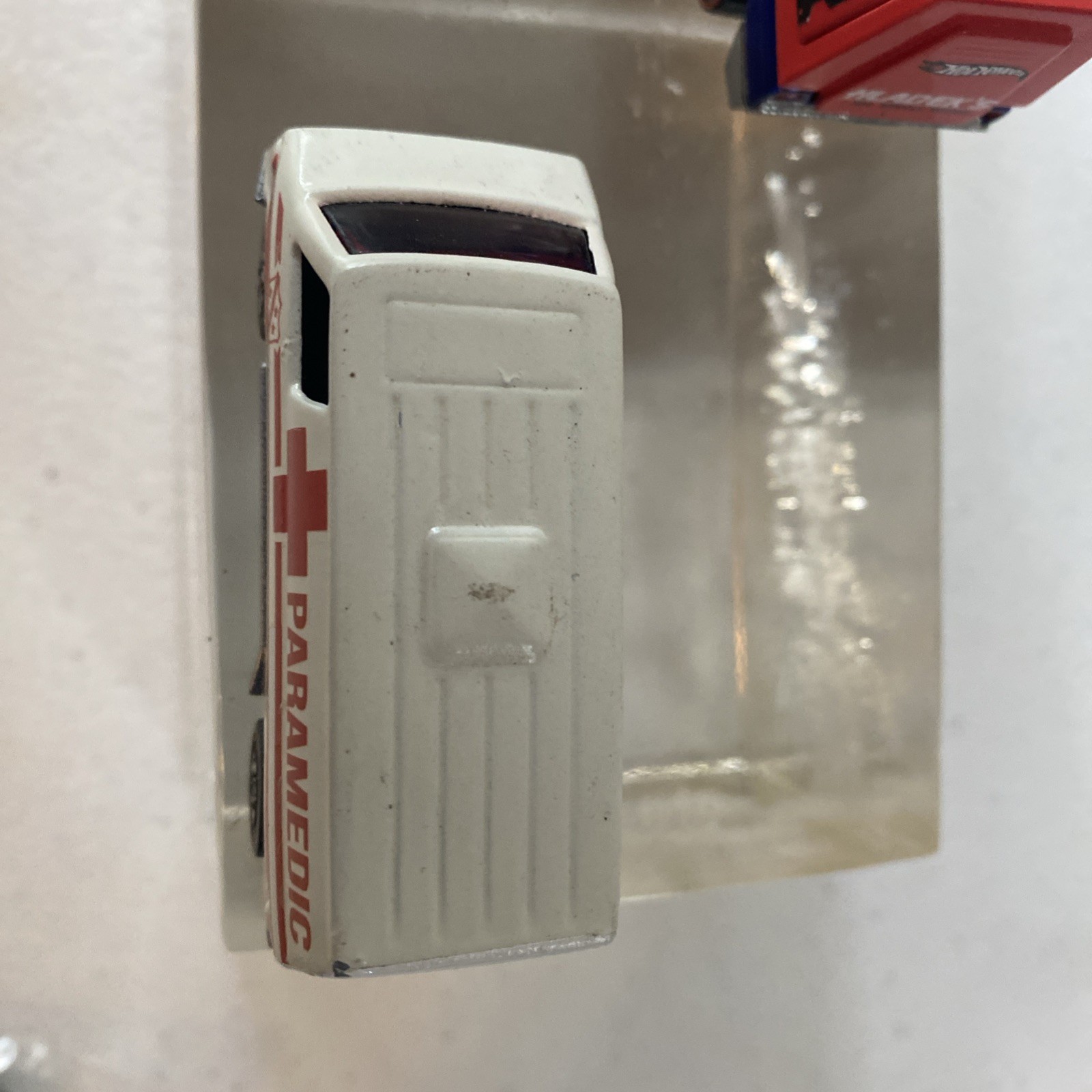 Hot Wheels Vending Truck The Heavy Dark Blue RLC REWARDS Series and 2 redlines