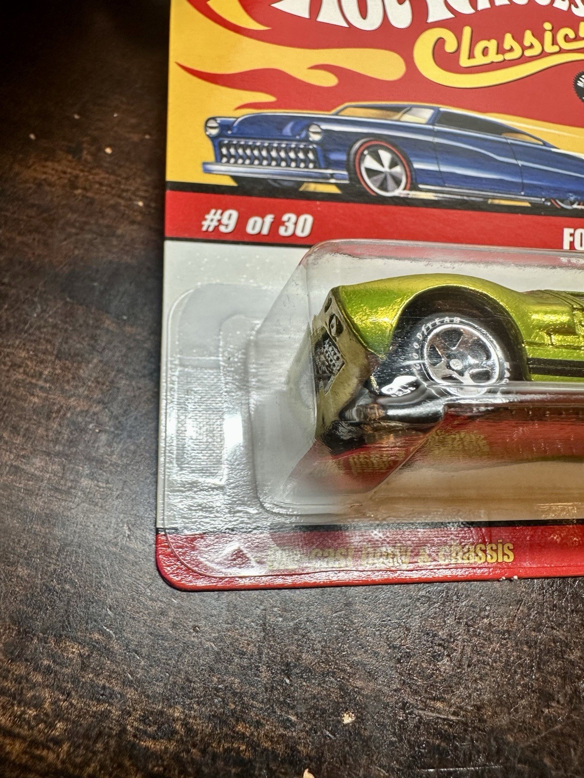 Hot Wheels Classics Series 2 Ford GT-40 Antifreeze