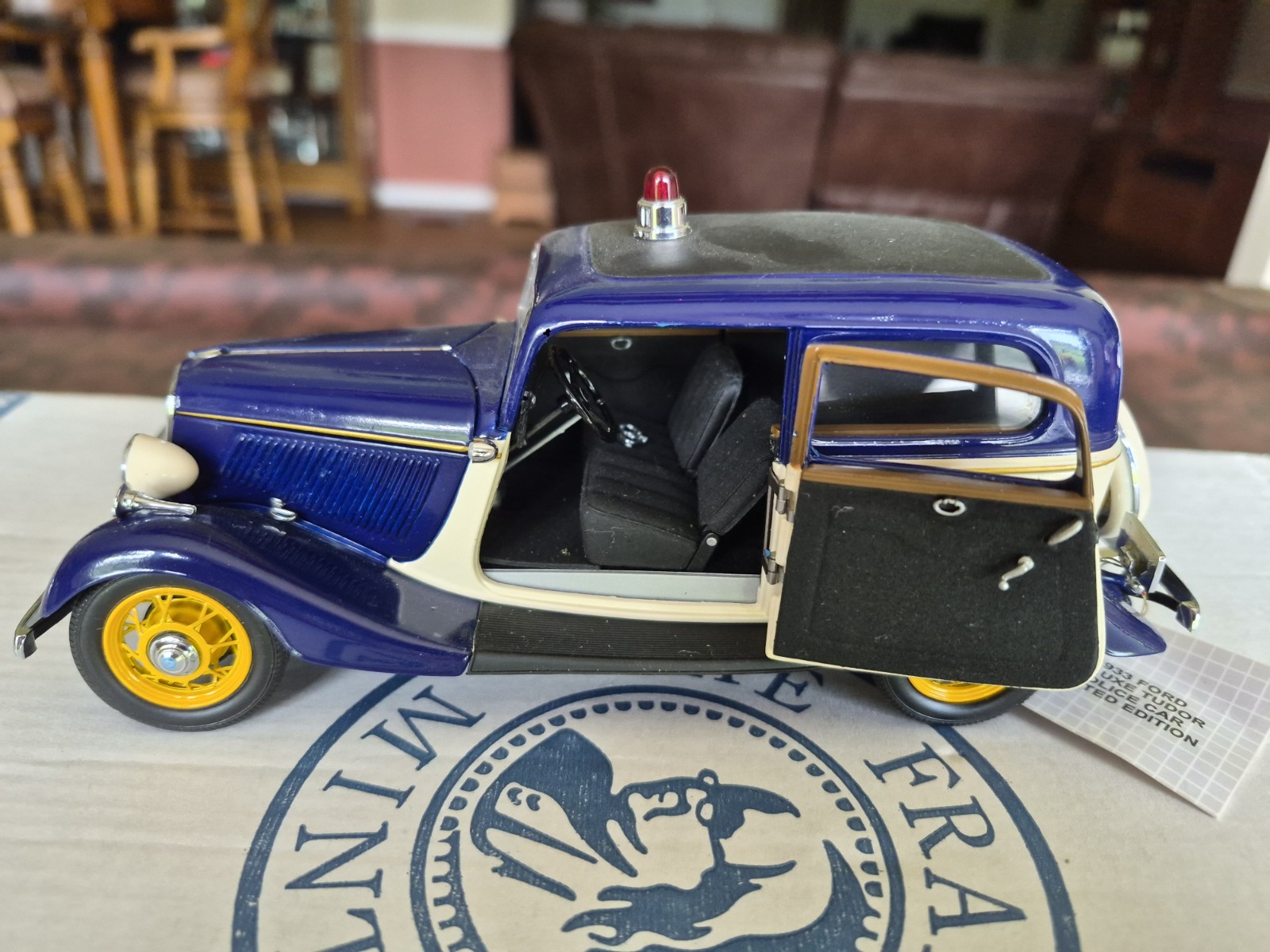 Franklin Mint 1933 Ford Tudor Police Car with Trailer & Paperwork Read Descrip.
