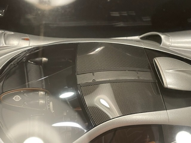 1/18 BBR PAGANI IMOLA MATT SILVER BBR Leather Base Display case P18192D Ltd 220