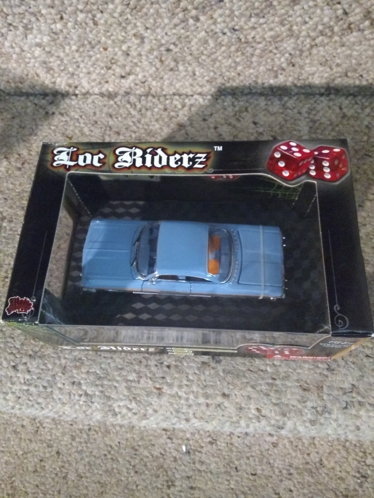 Loc Riderz 1961 Chevrolet Impala SS Convertible 1:32 Diecast Baby Blue NEW