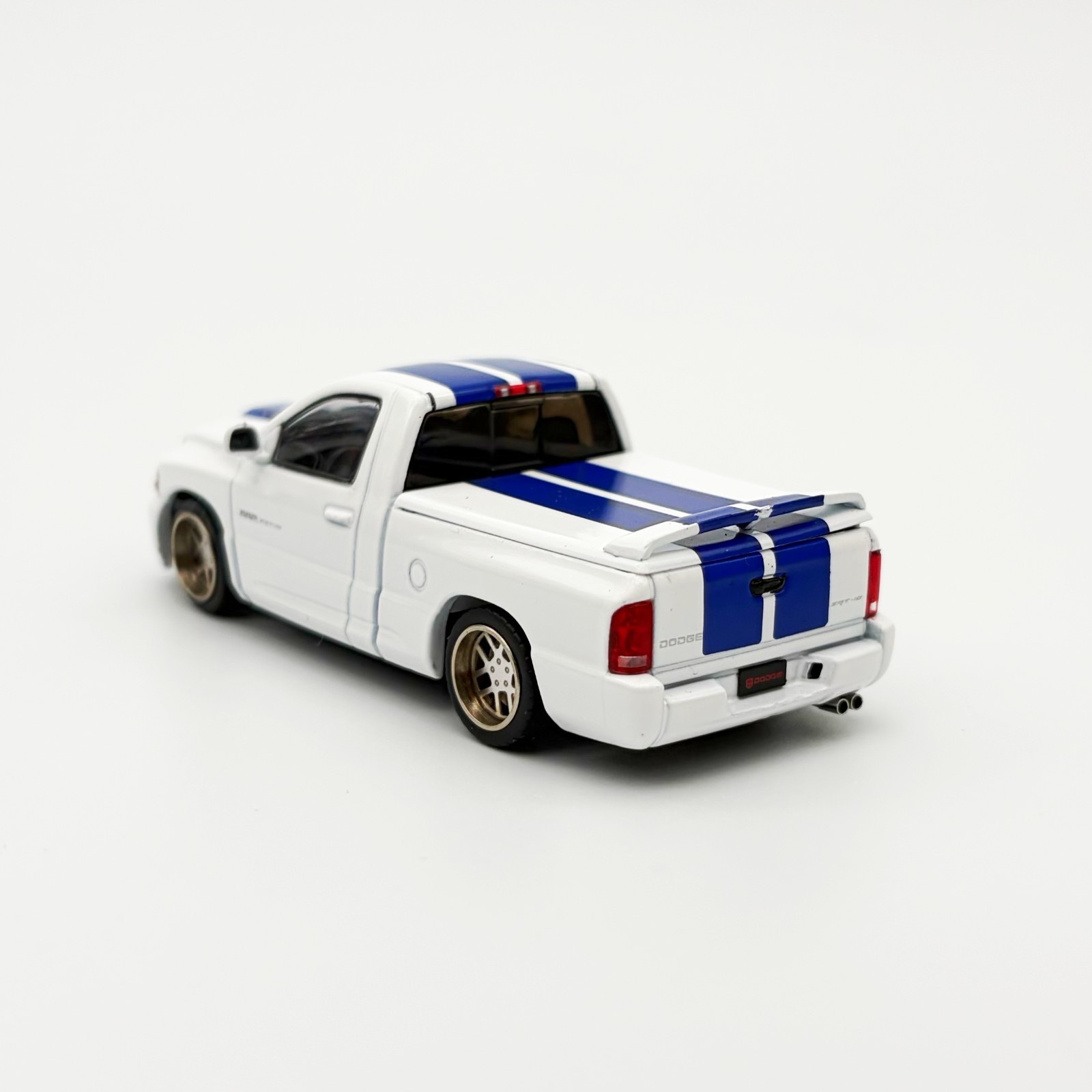 SHOOM64 1:64 2003 Dodge Ram SRT-10 Pickup – White with Blue Racing Stripes