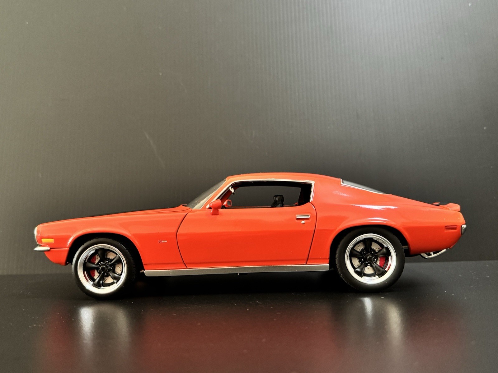1970 Chevrolet Camaro Z/28 Orange 1/18 Street Machines GMP Torque Thrust