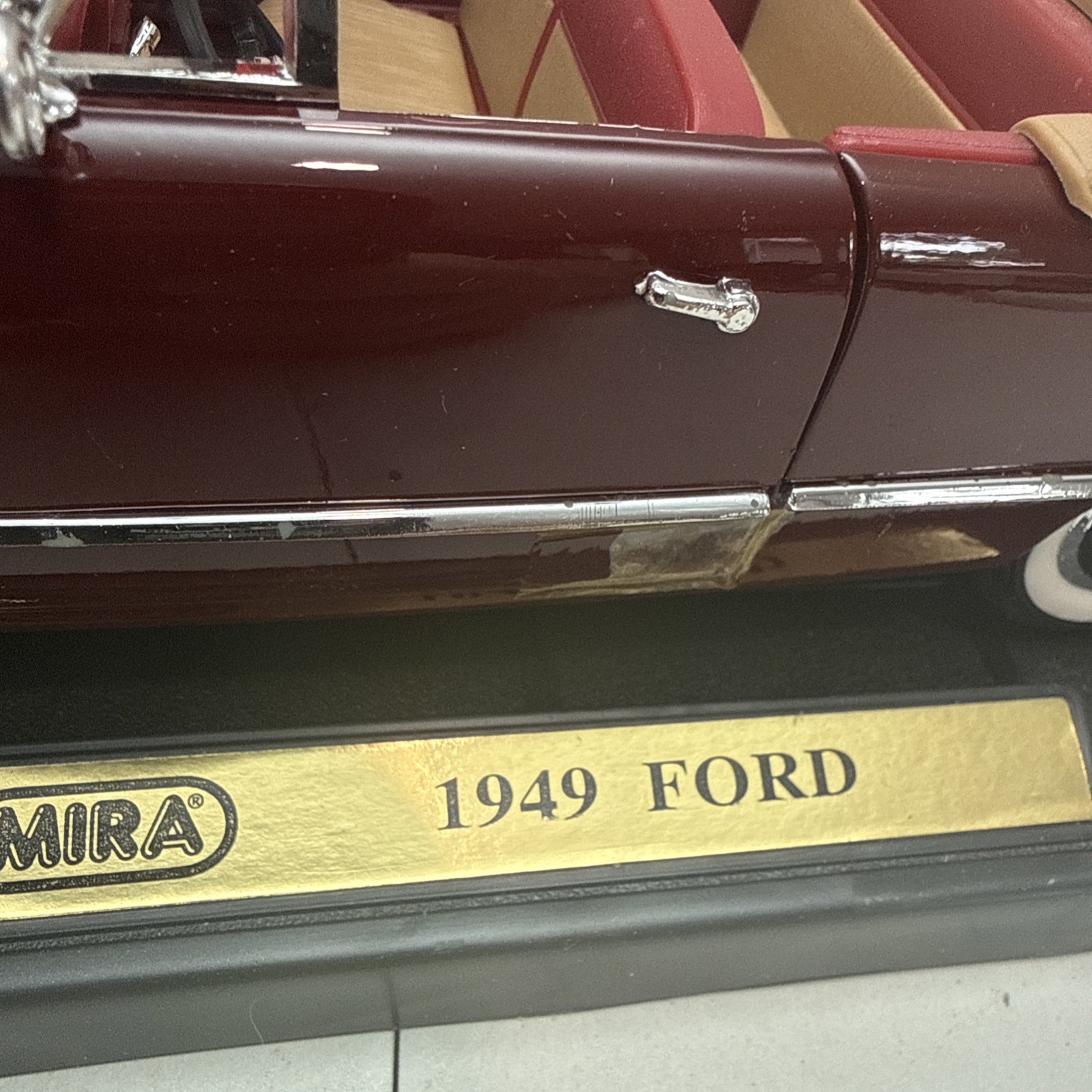ford 1949 convertible 1/18 scale diecast MIRA Golden line