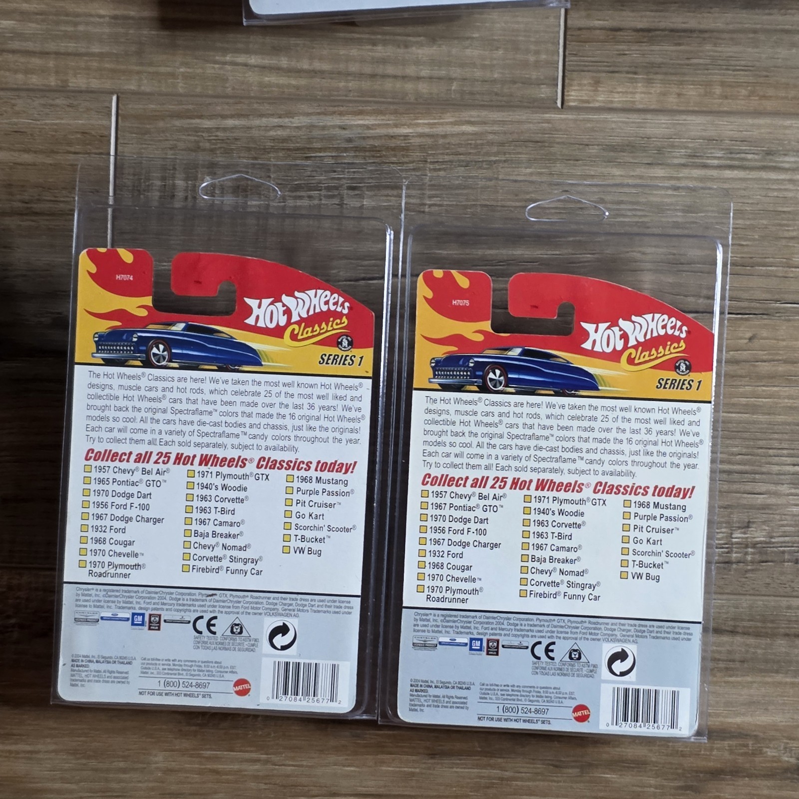 Hot Wheels Classics Series 1 Set of 22 Spectraflame Paint Redlines 1/64 Diecast