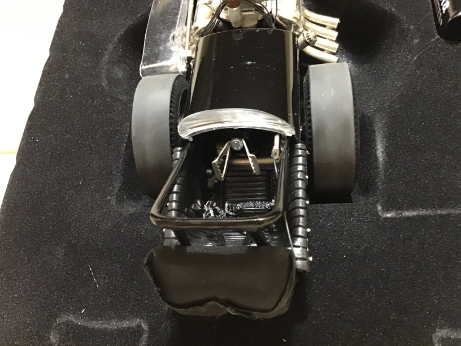 KALITTA CONNIE FRONT ENGINE BOUNTY HUNTER DIECAST DRAGSTER 1/18 GMP NHRA 14005
