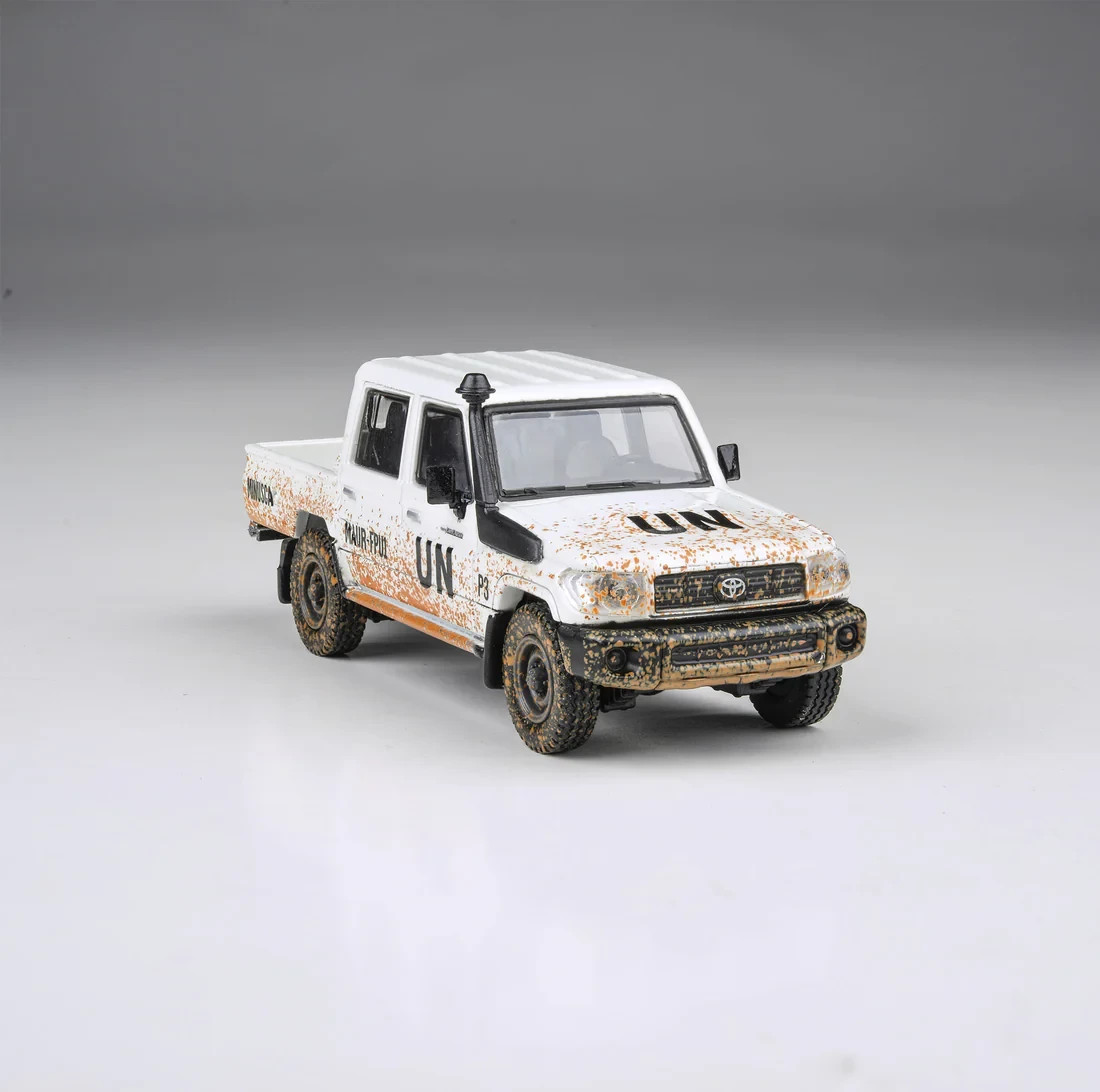PARA64 2014 Toyota Land Cruiser 79 UN MINUSCA Dusty LHD 1:64