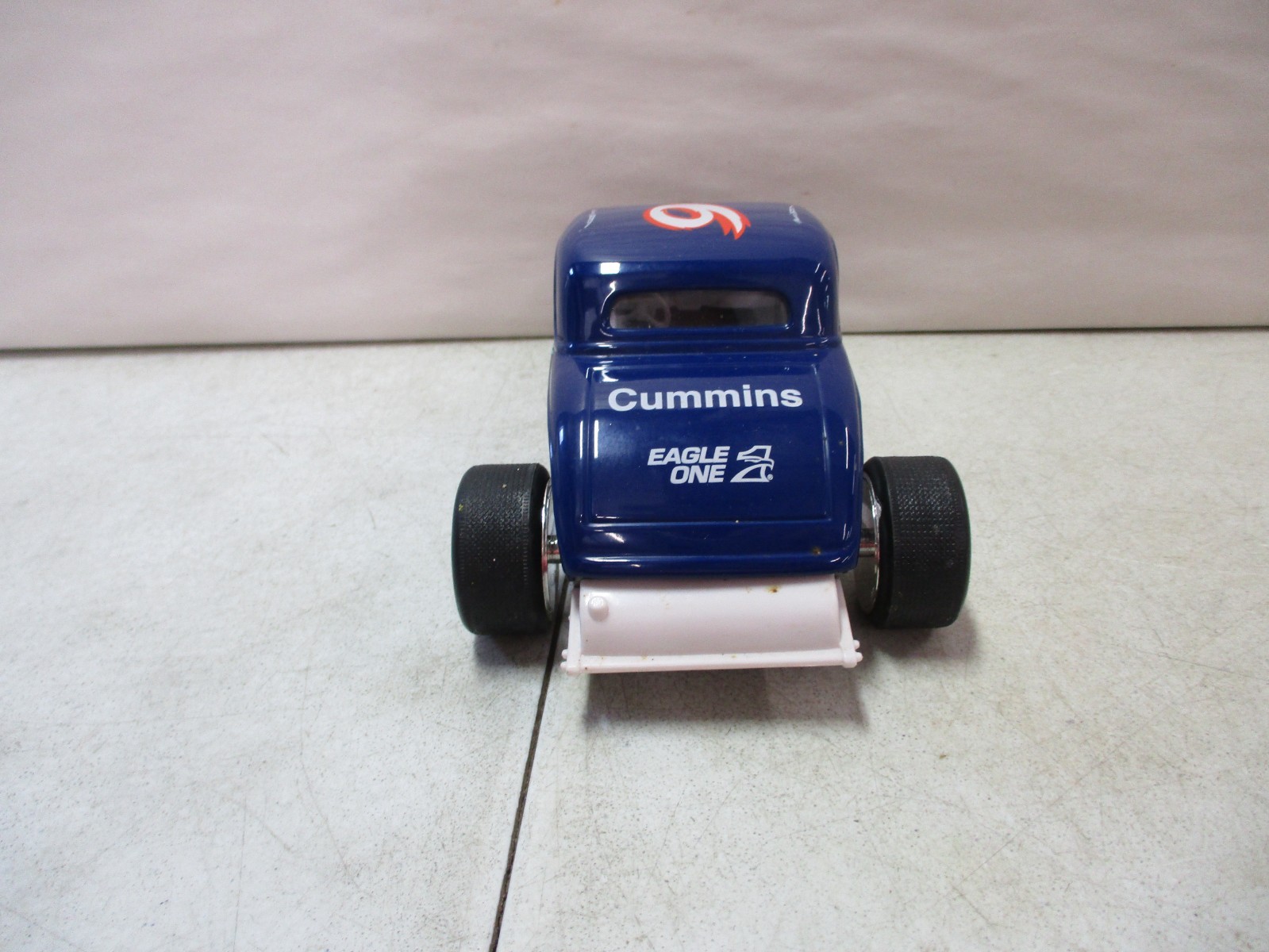 1998 Racing Champions Mark Martin Valvoline 1933 Ford