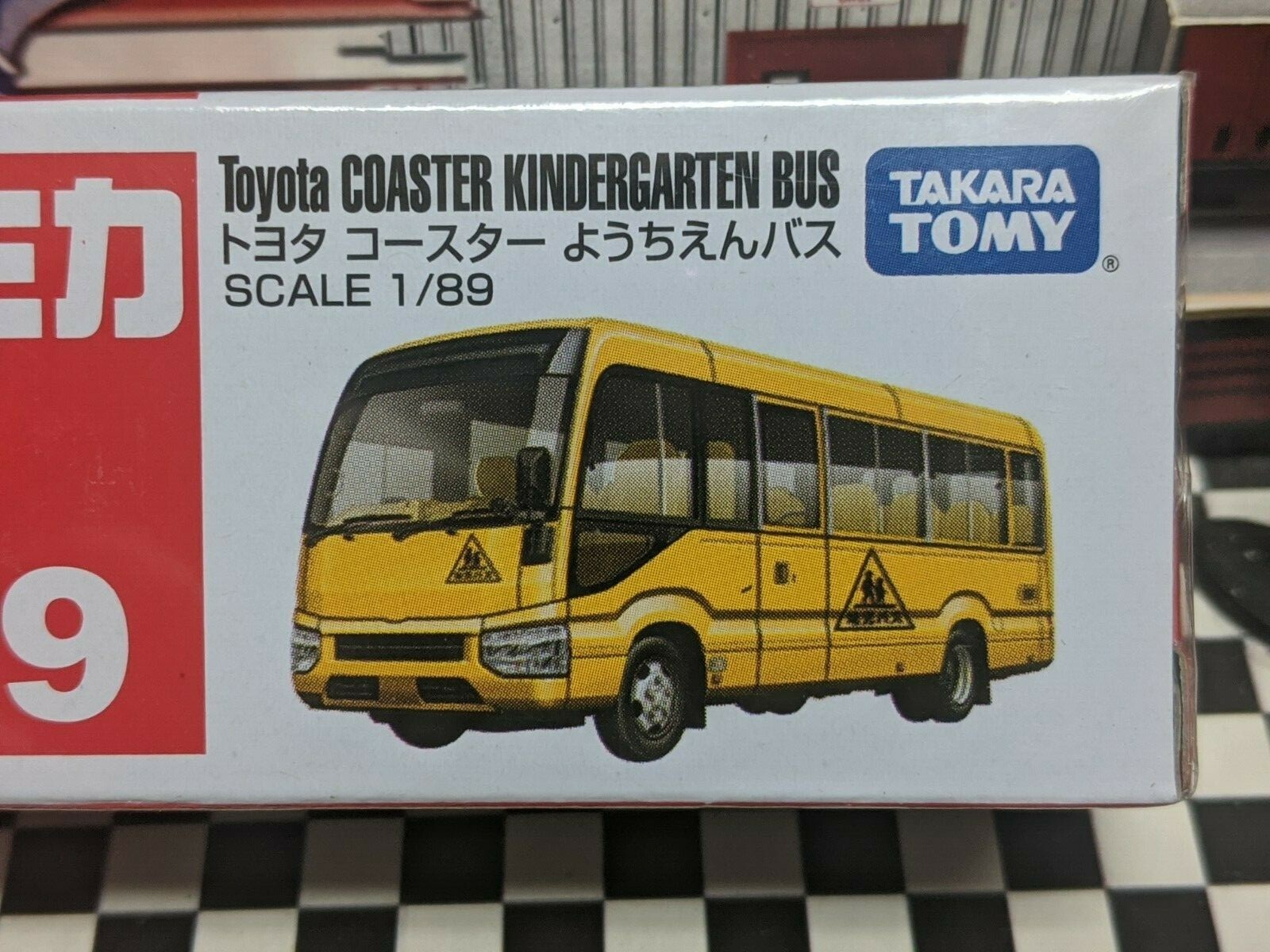 TOMICA #49 TOYOTA COASTER KINDERGARTEN BUS 1/89 SCALE NEW IN BOX USA STOCK!!!