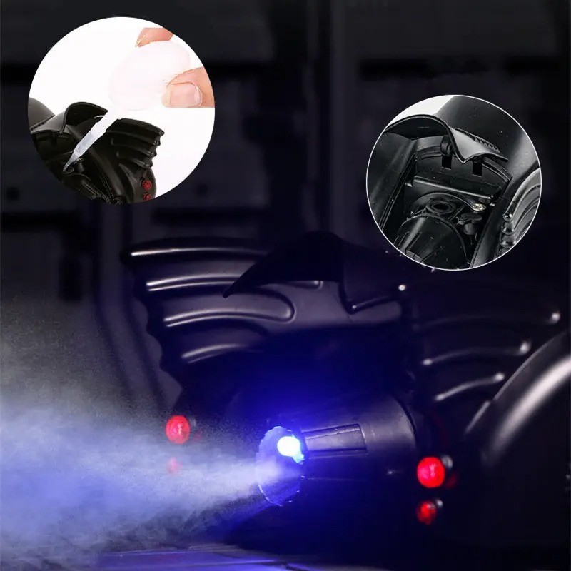 1:24 1989 Batmobile Diecast Model Alloy Car – Sound Light & Spray Mist Toy Gift