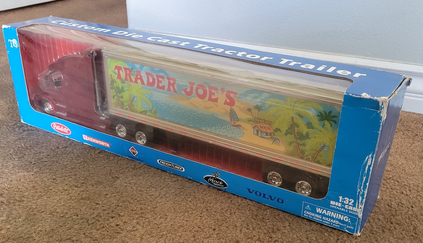 Rare Trader Joe’s 1:32 Volvo Diecast Big Rig Truck & Trailer Limited Edition