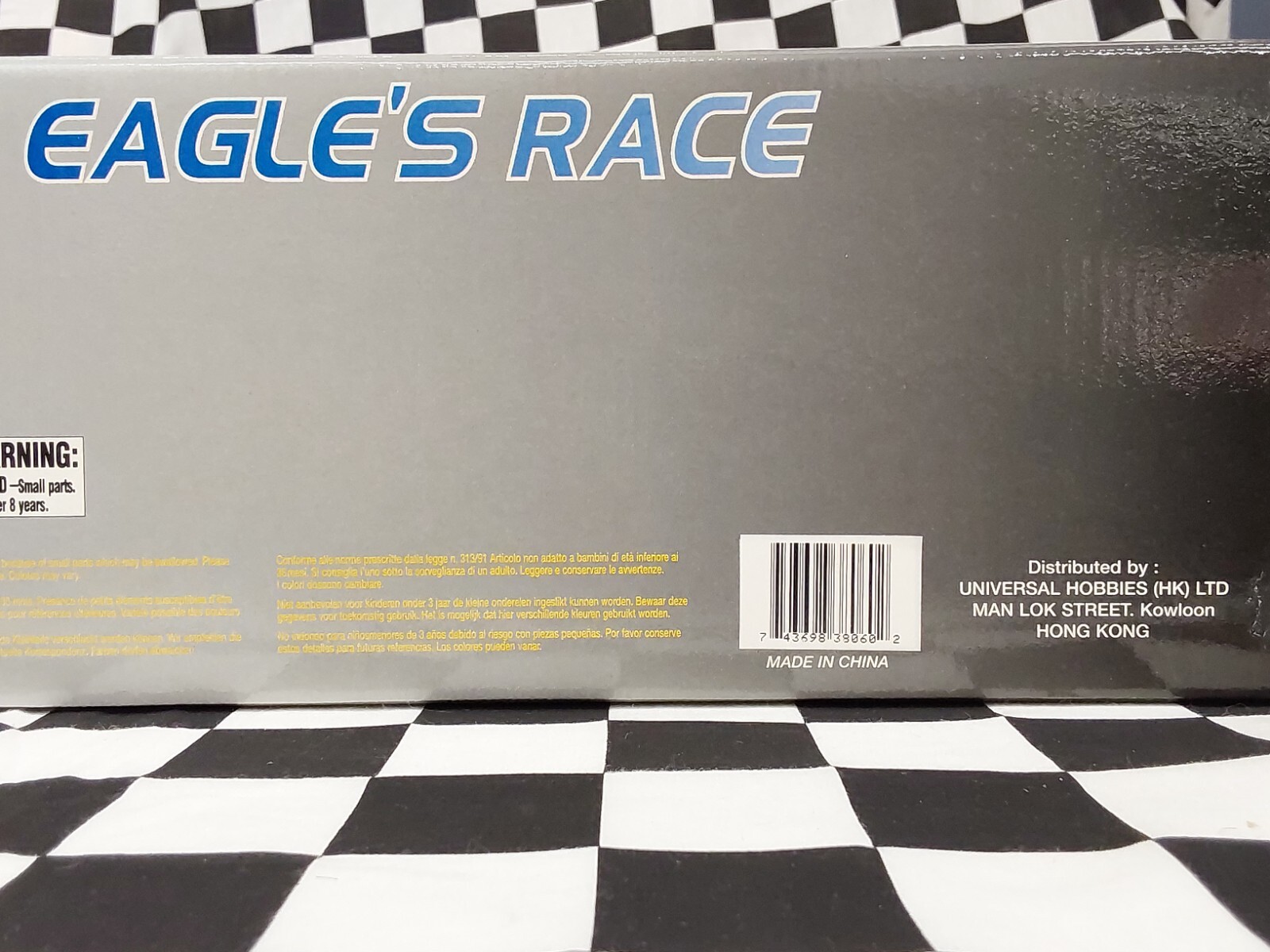1940 Ford Deluxe Hot Rod Coupe Flathead V-8 Tri-Power Eagle’s Race 1/18 scale