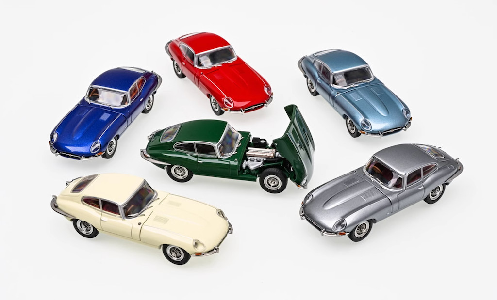 GFCC 1:64 1961 E Type Roadster Hard Top Sports Model Diecast Metal Car