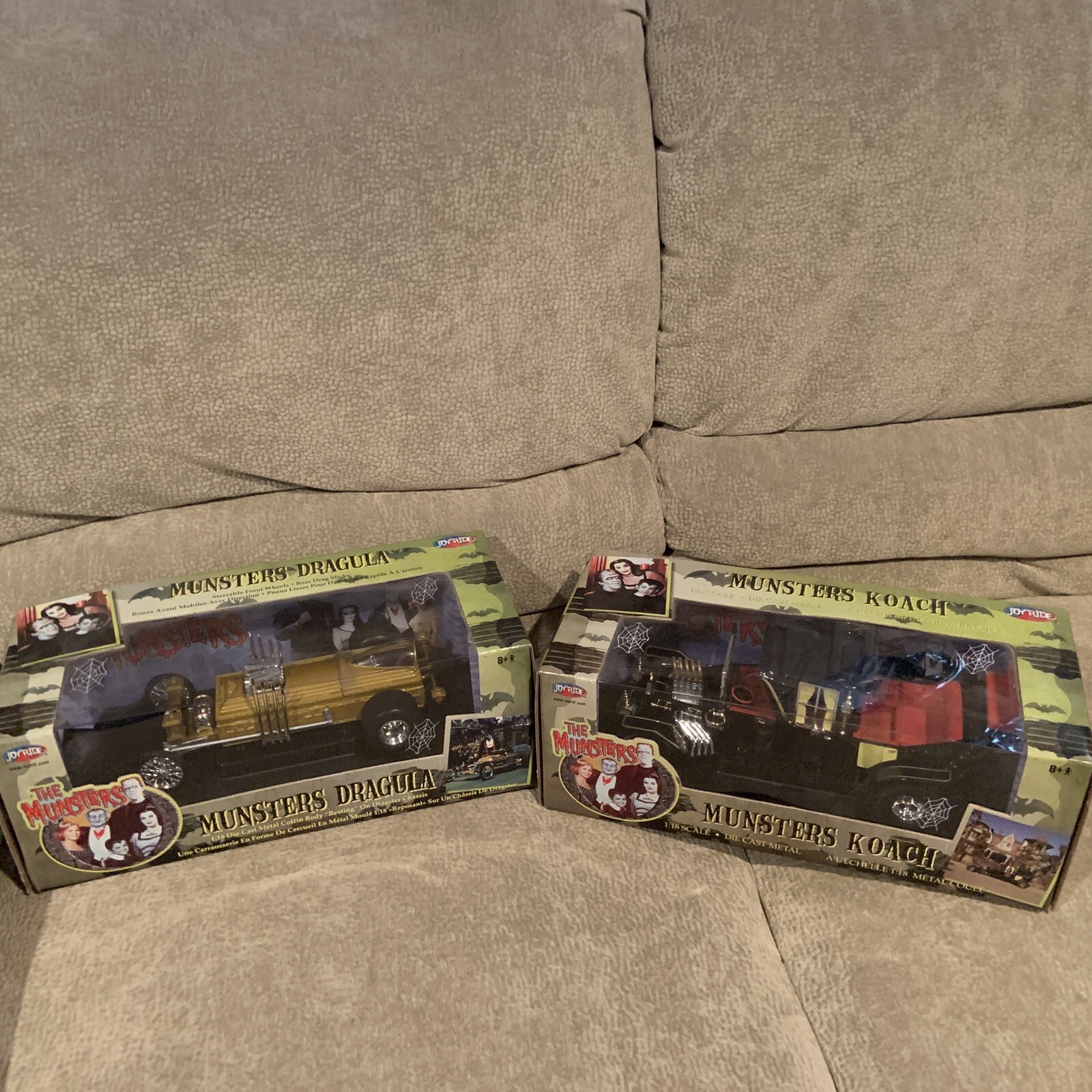 MUNSTERS DRAGULA 1:18 Scale Die Cast Metal RC2 JOYRIDE 2004 & JOYRIDE KOACH 2005