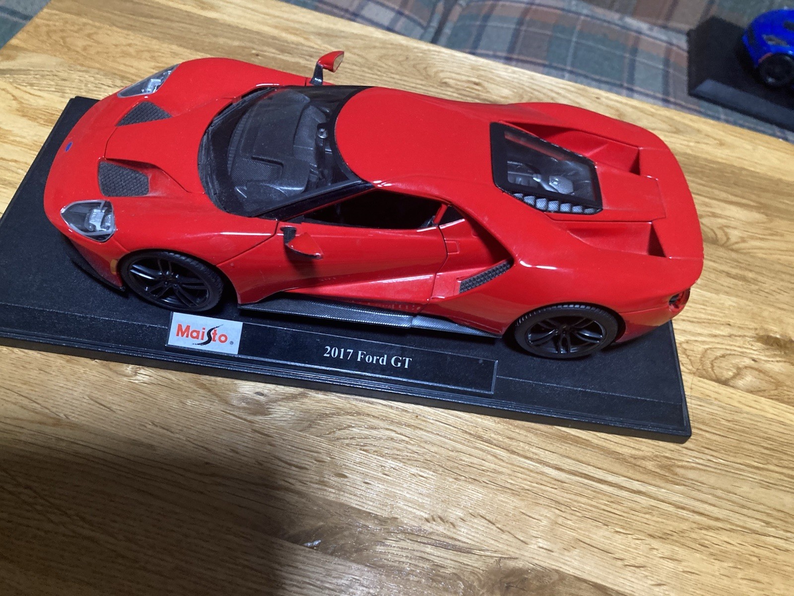 4 Collectible Model Race Cars With Stand Openable Doors !!! 🏎️ 🔥