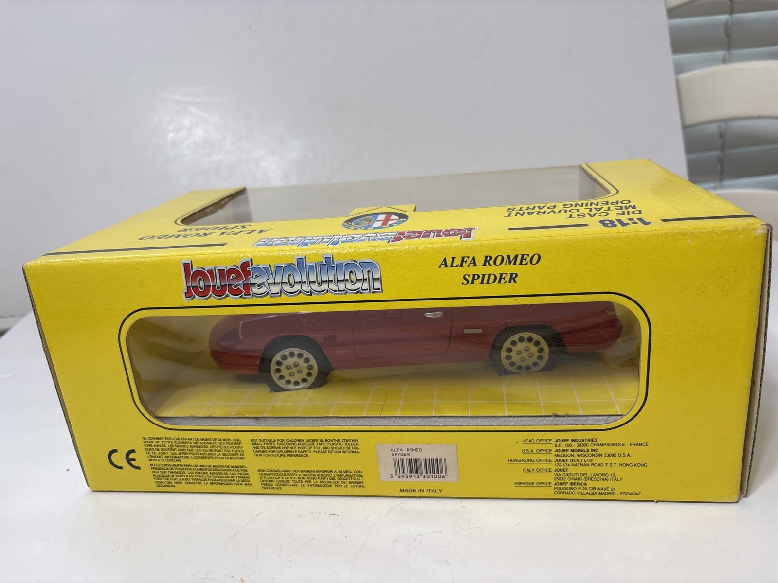 1:18 Alfa Romeo Spider 1.0 Red Jouef Evolution #3301 Diecast Car Italy