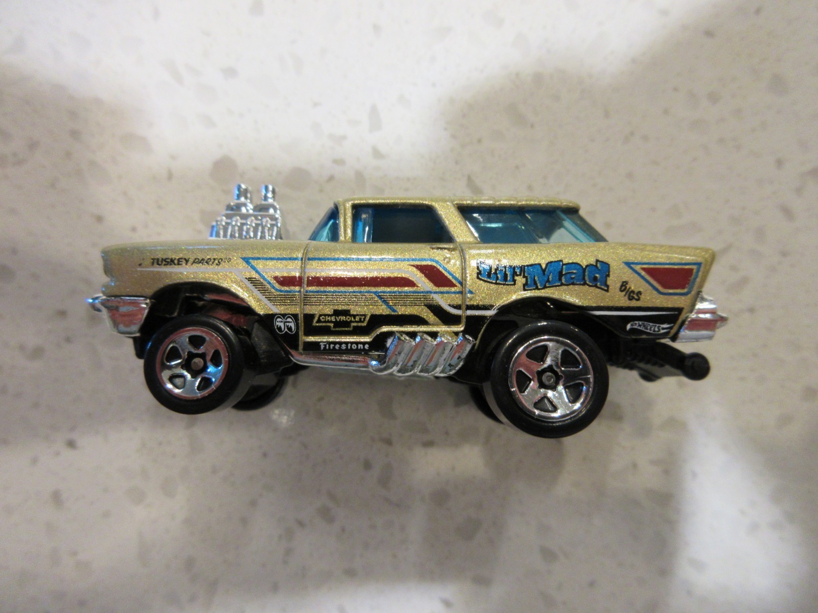 2026 Hot Wheels Lil’ Mad Nomad Gold Mooneyes HW Wagons Diecast 1:64 Toy Race Car