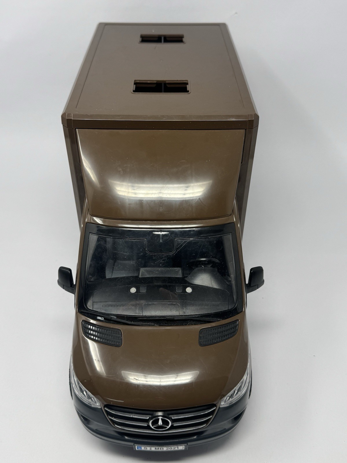 Bruder Brown UPS Mercedes-Benz Sprinte Delivery Truck Van 1/16