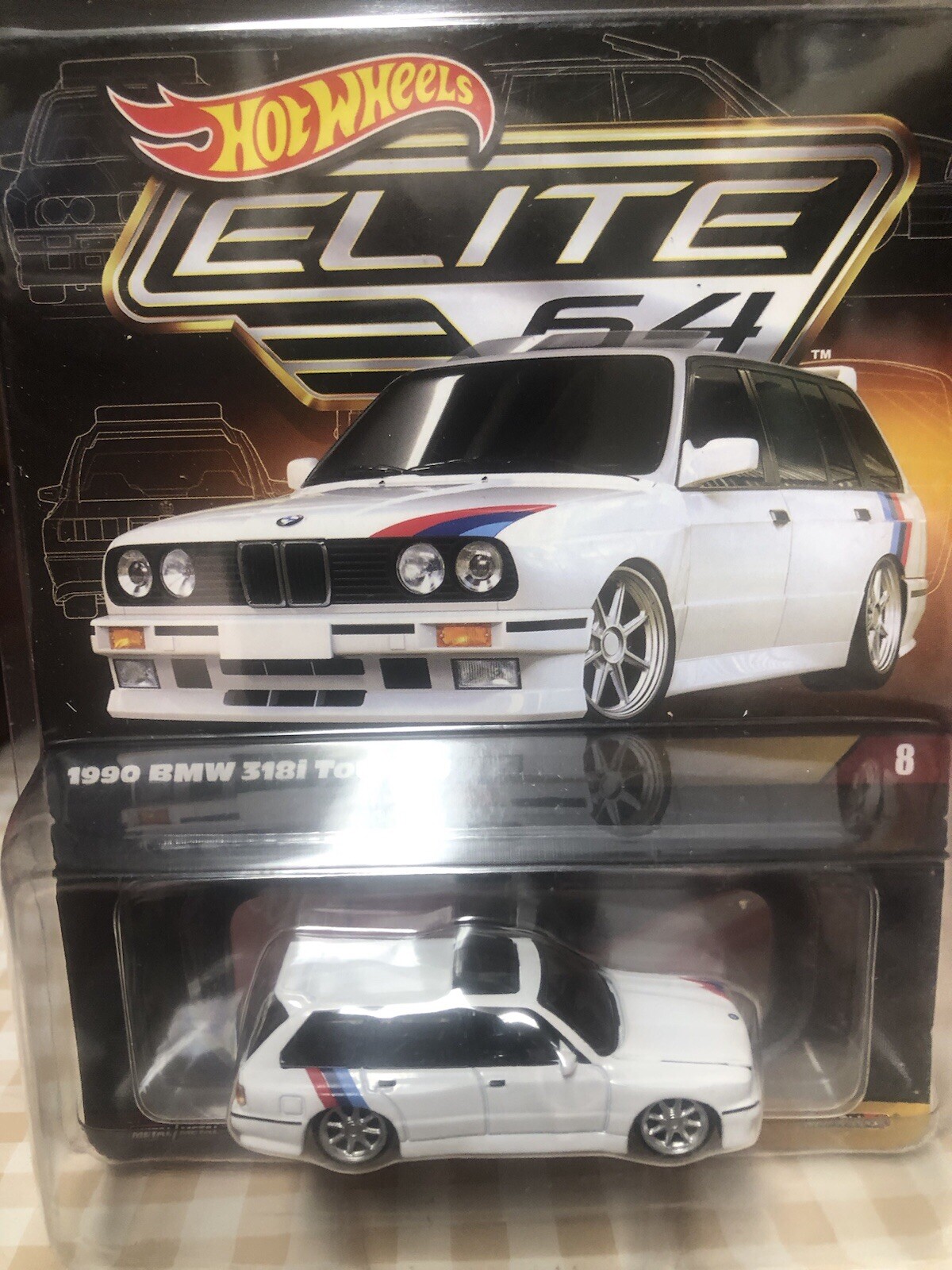2023 Hot Wheels Mattel Creations HNJ60 Elite 64 1990 BMW 318i Touring