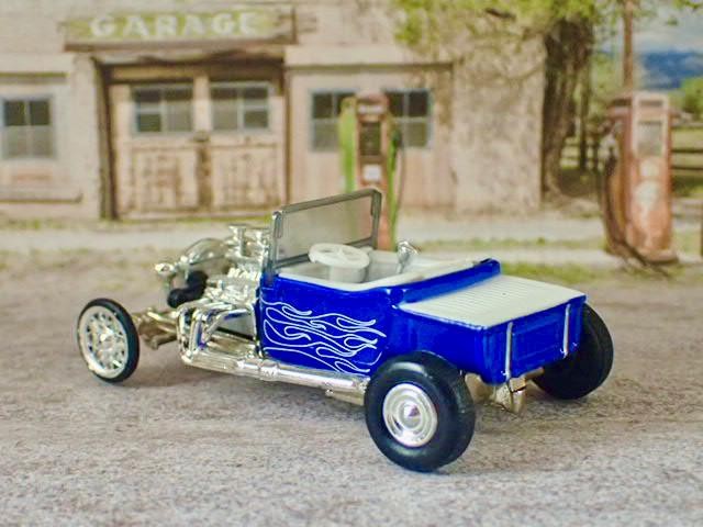 1923 Ford Model-T Twin Carb Flathead V8 Hot Rod Roadster 1/64 Scale Ltd Edit O