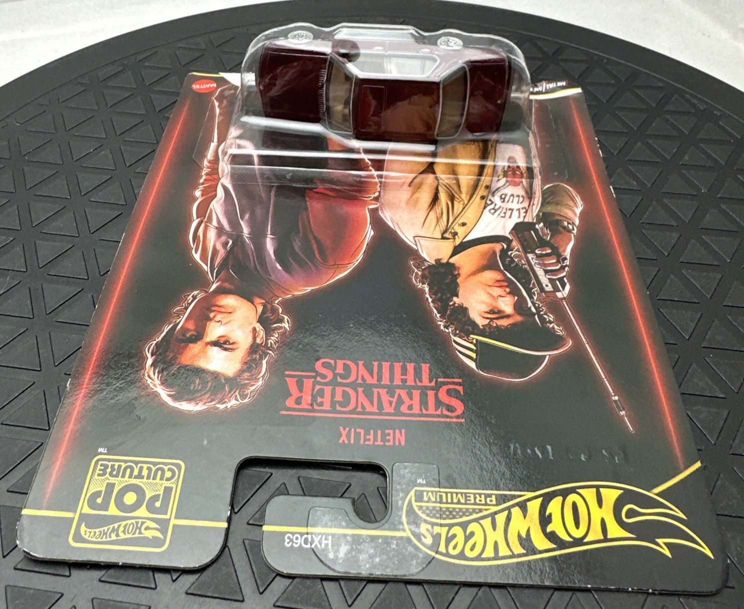 Hot Wheels Stranger Things POP Culture 1983 BMW 733i Diecast Car