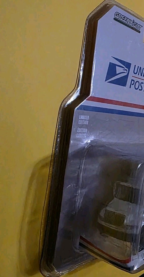 Greenlight United States Postal Service International Durastar Box Truck USPS
