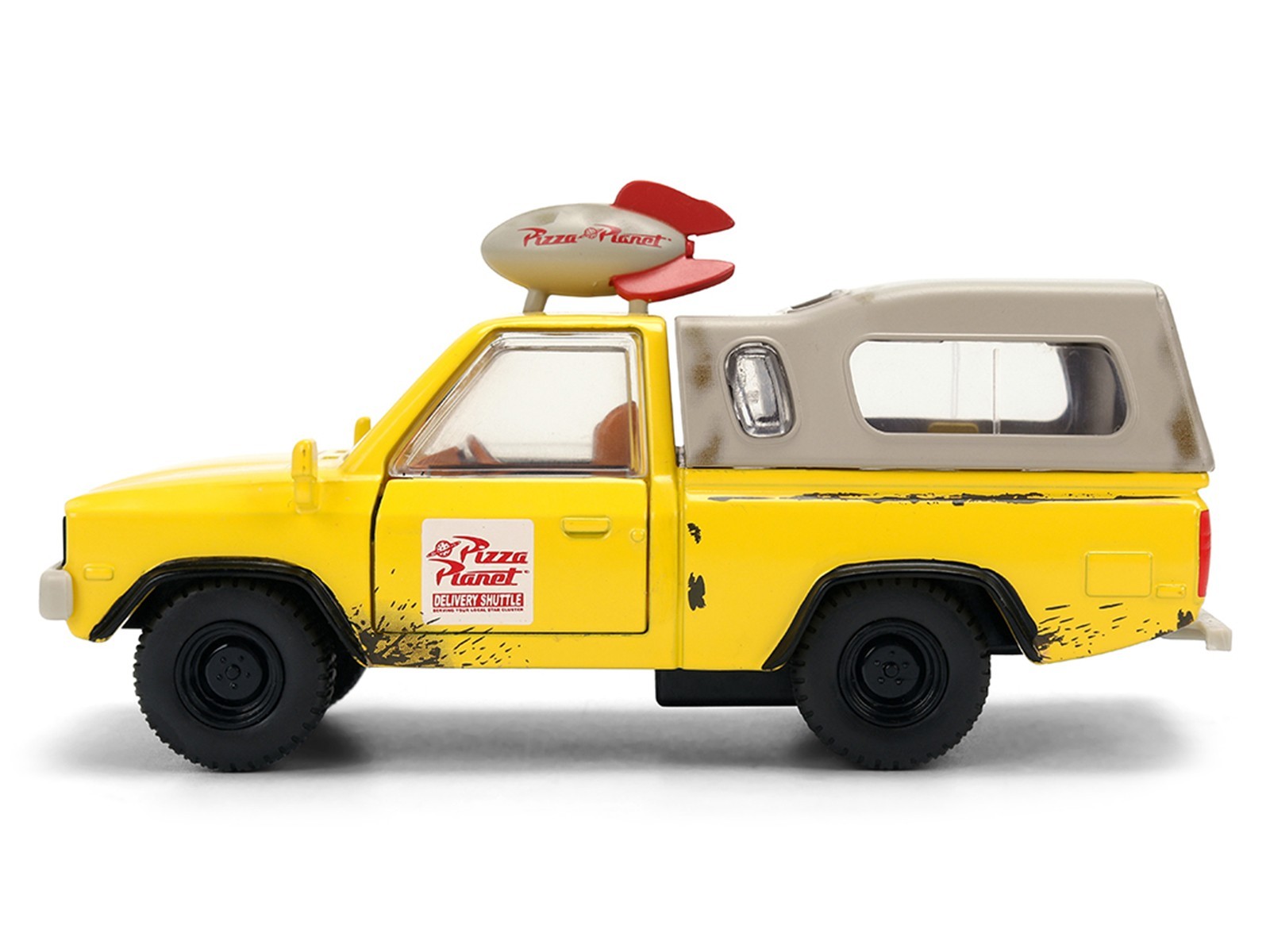 PIZZA PLANET TRUCK YELLOW WEATHERED “TOY STORY” 1/32 DIECAST MODEL BY JADA 36301