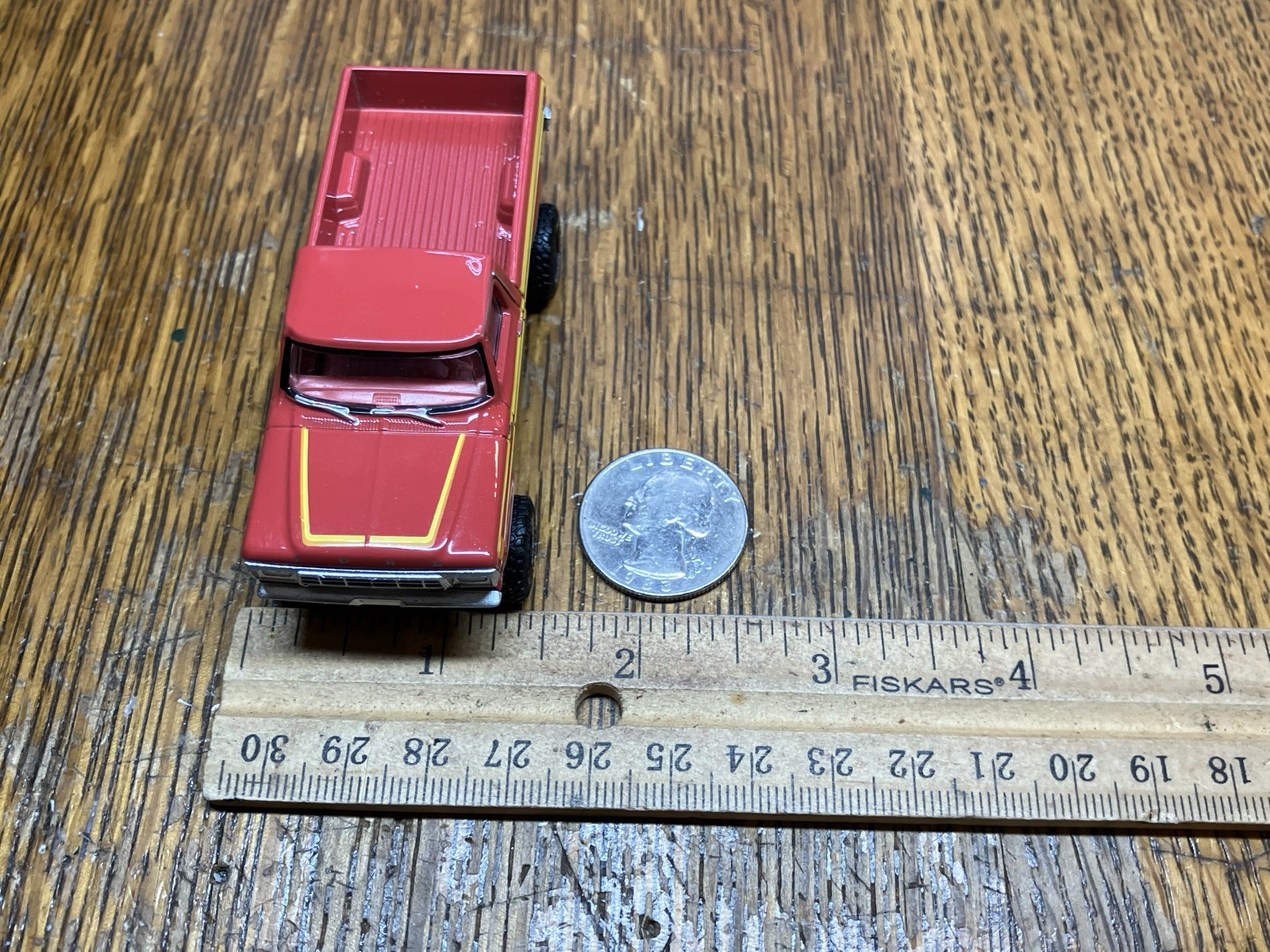 1978 Ford F-150 Ranger Explorer Lifted 4×4 Truck 1/64 Diecast Custom Greenlight