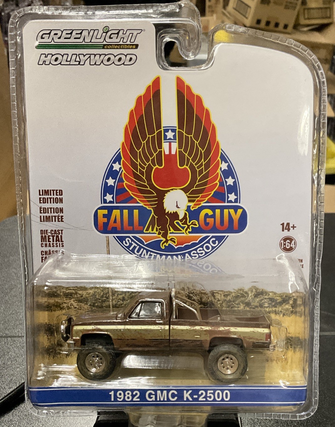 Greenlight Hollywood – Fall Guy Stuntman Association – 1982 GMC K-2500