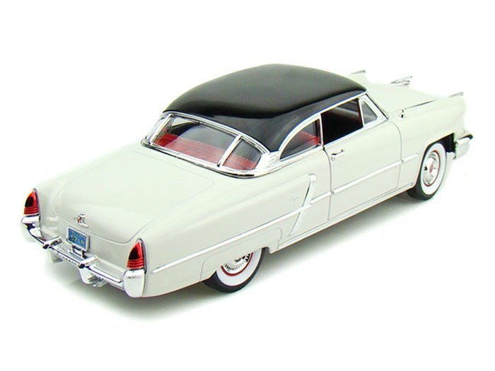 1952 Lincoln Capri WHITE 1:18 Road Legends YatMing 92808