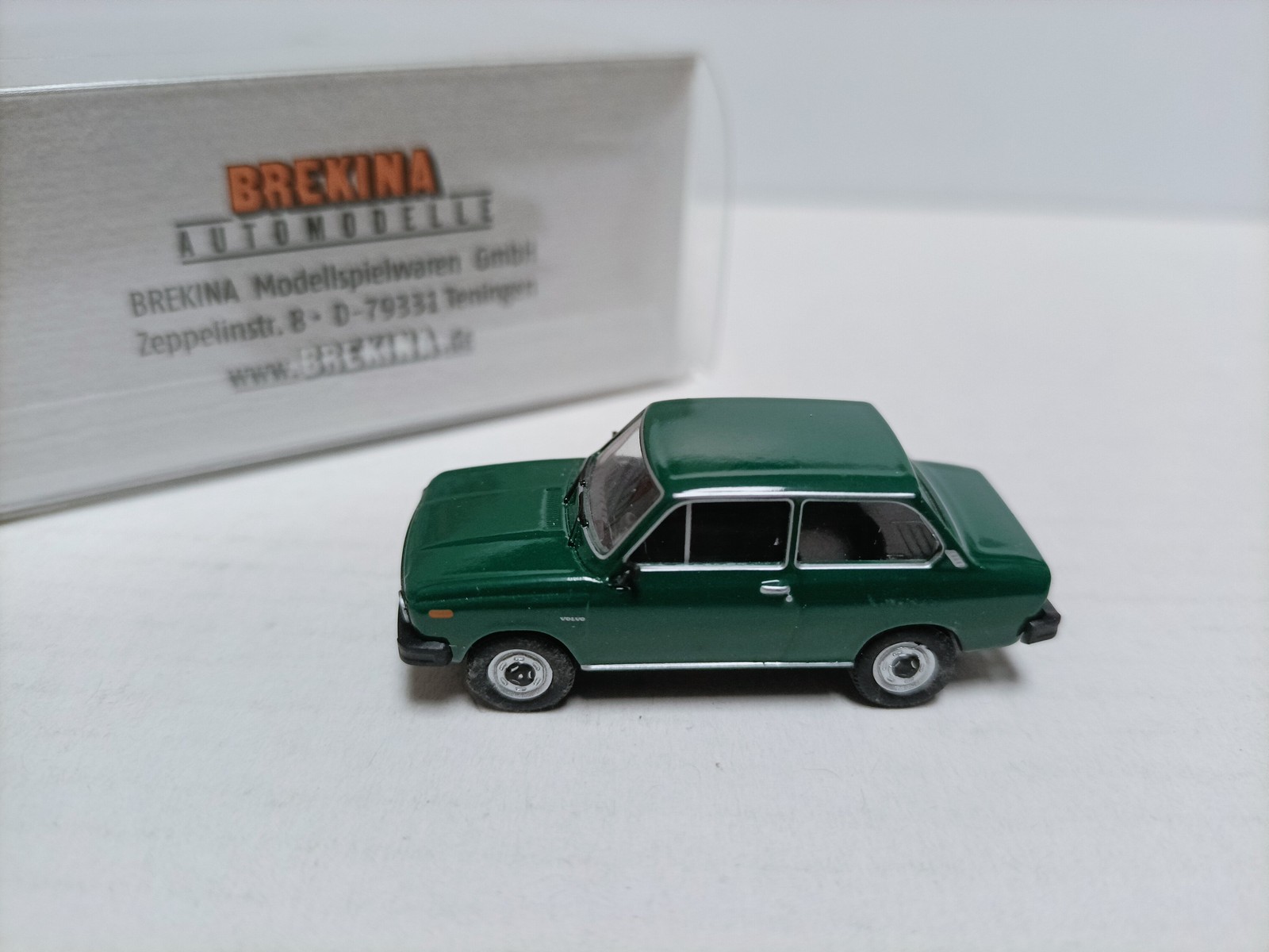 Brekina 1:87 Volvo 66 1975 Dark Green Ho Model Car Model